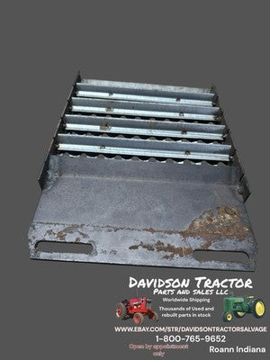 John Deere New Old Stock Part-# AH117769 DD29