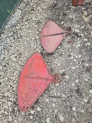 IH FARMALL H M SUPERS 300 350 400 450 FENDERS PAIR
