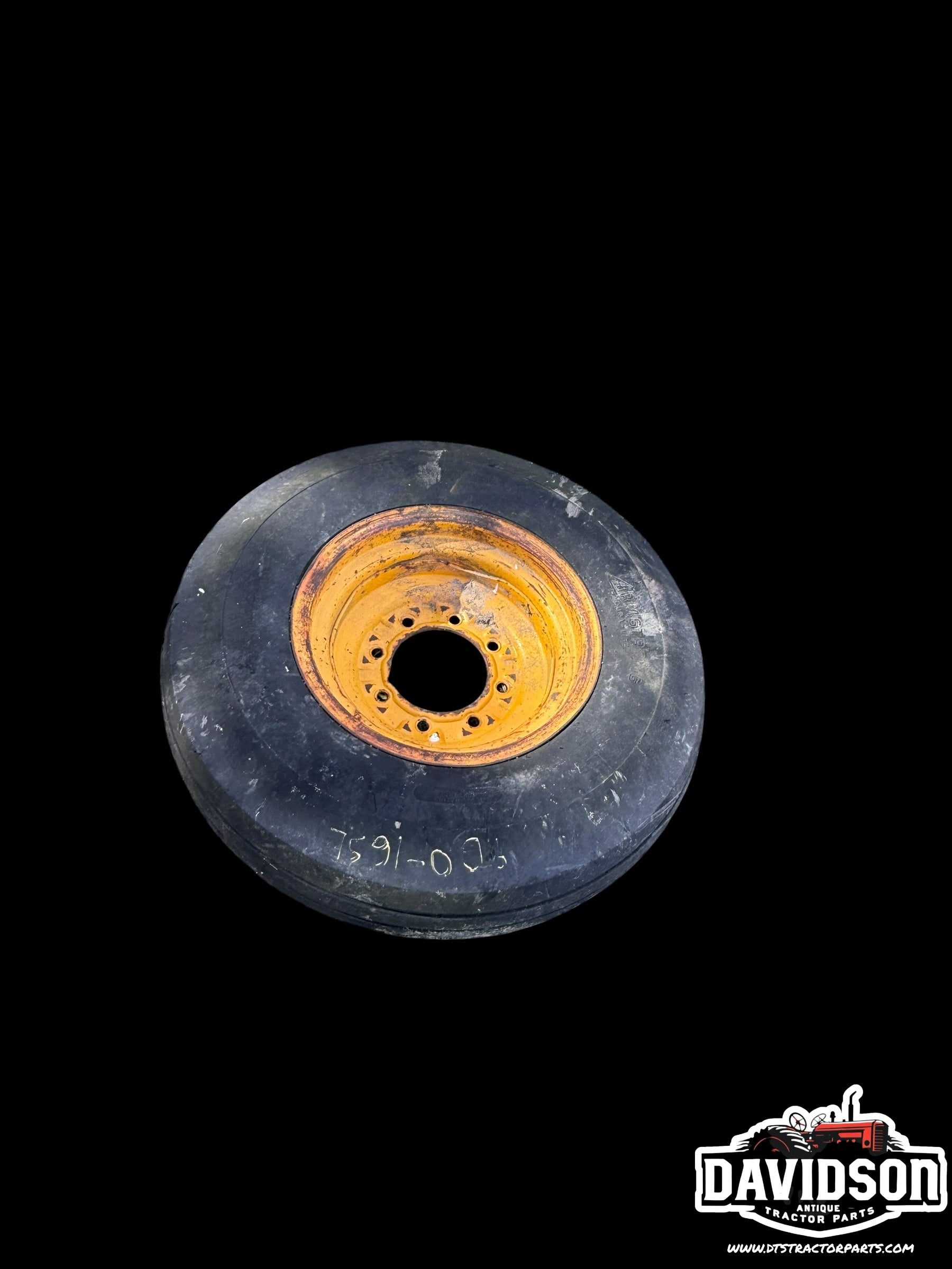 9.00-16 8 Bolt front tractor rim/Tire