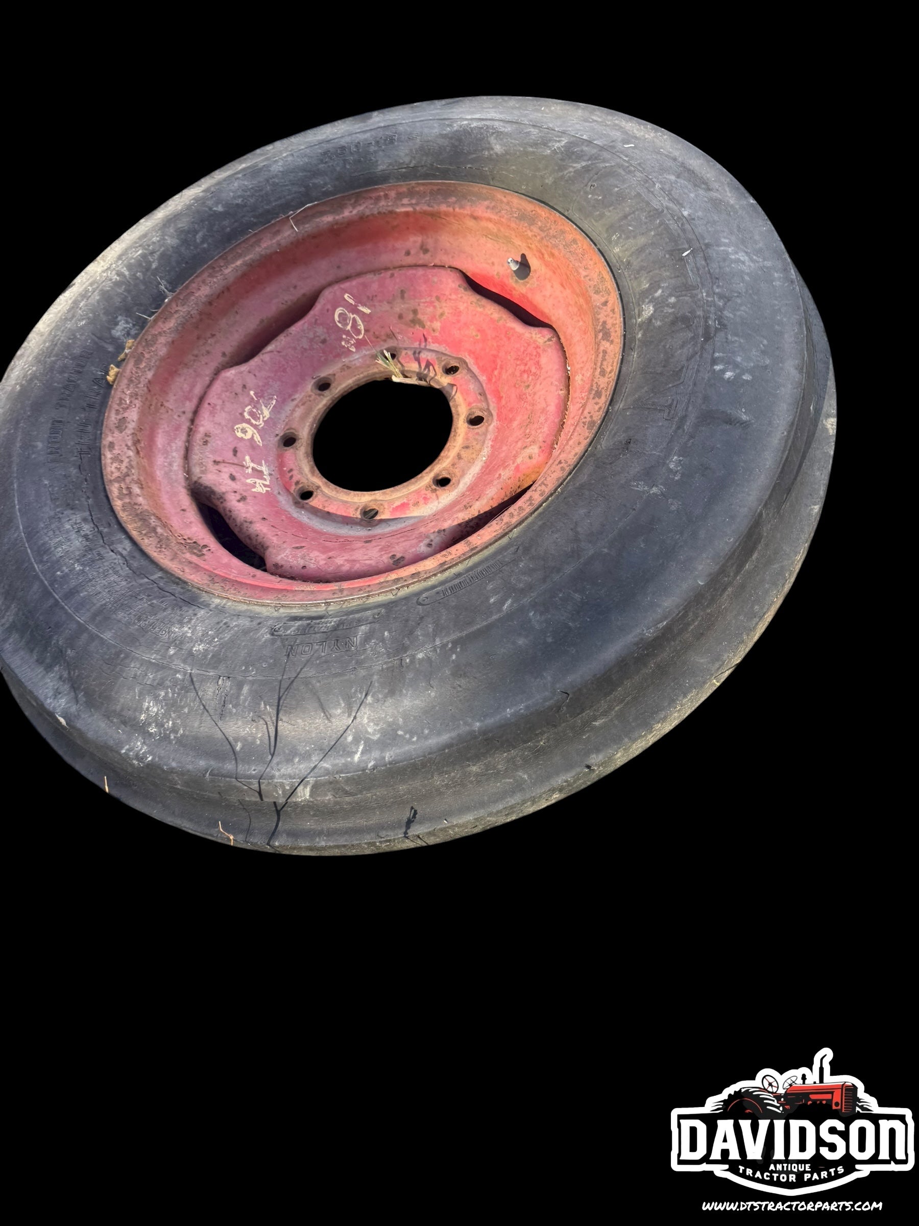 International 706 Wheatland 7.50-18 Front rims-Tires