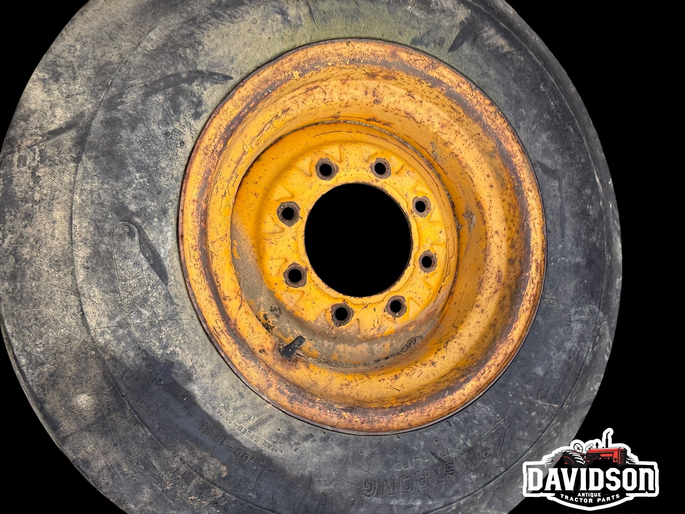 9.00-16 8 Bolt front tractor rim/Tire