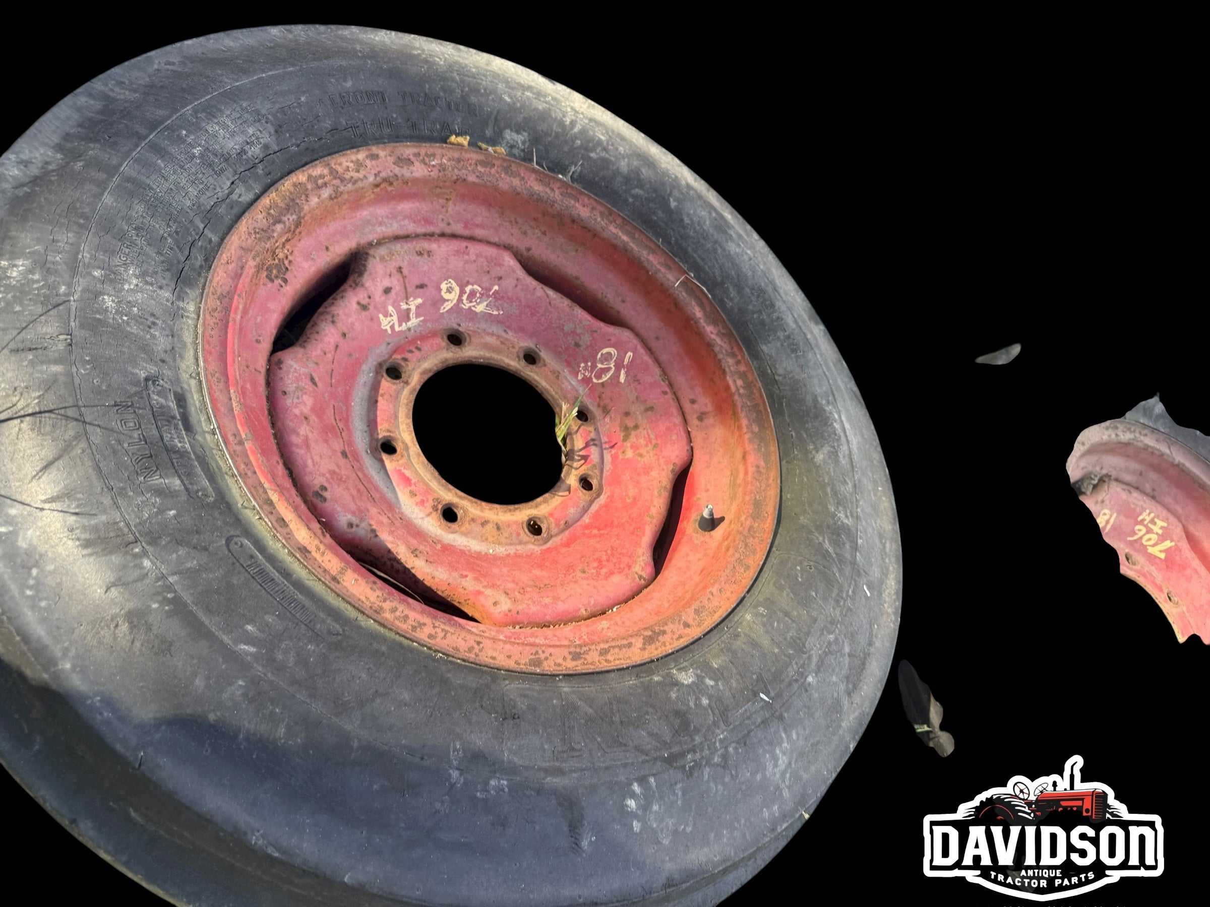 International 706 Wheatland 7.50-18 Front rims-Tires