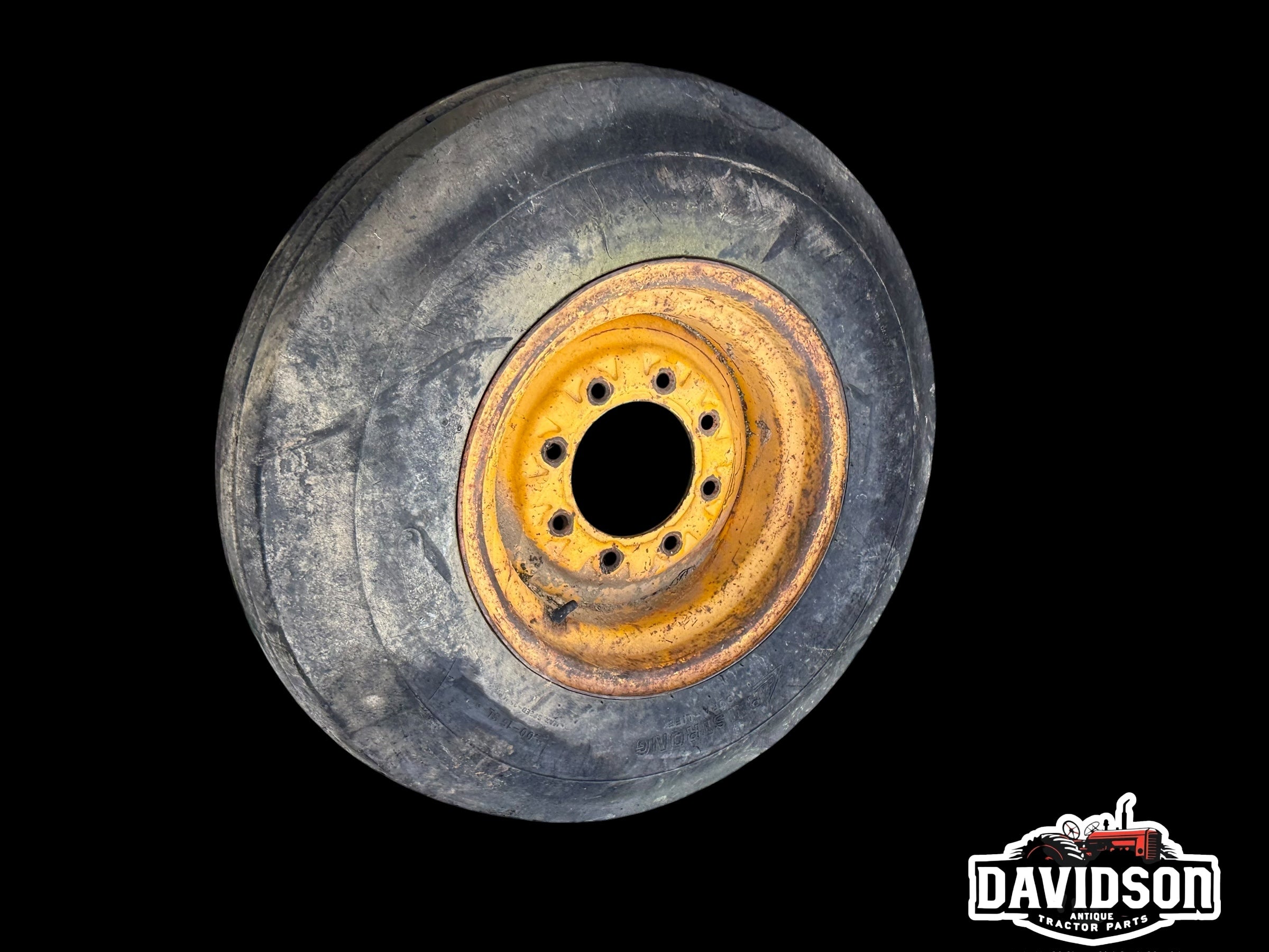 9.00-16 8 Bolt front tractor rim/Tire