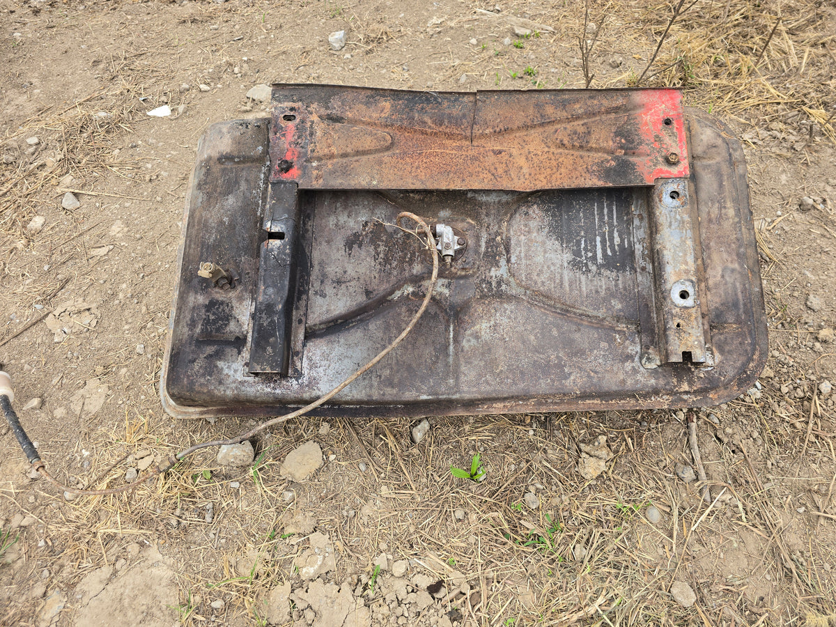 Ford 901 diesel fuel tank antique tractor