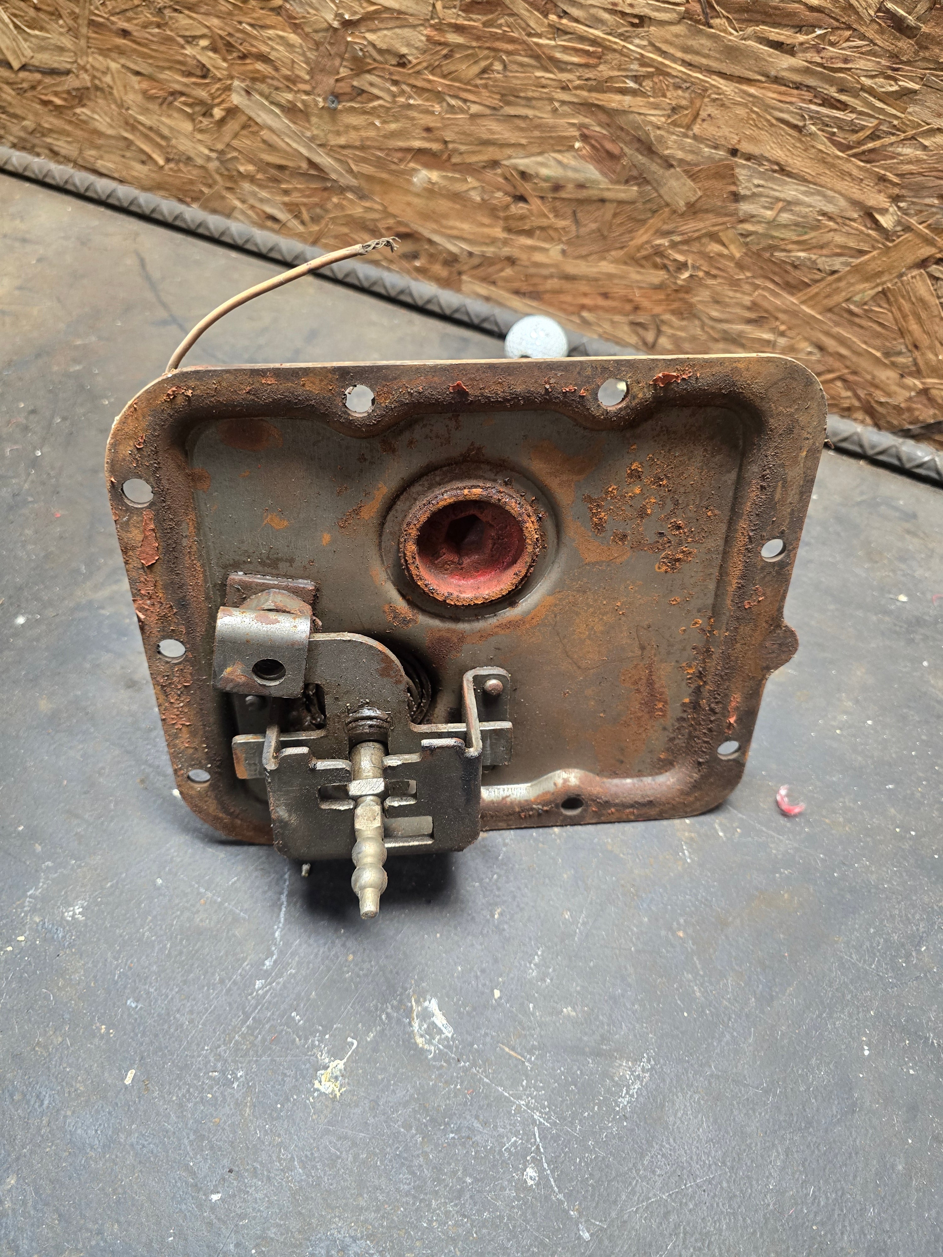 Ford 901 diesel shifter assembly