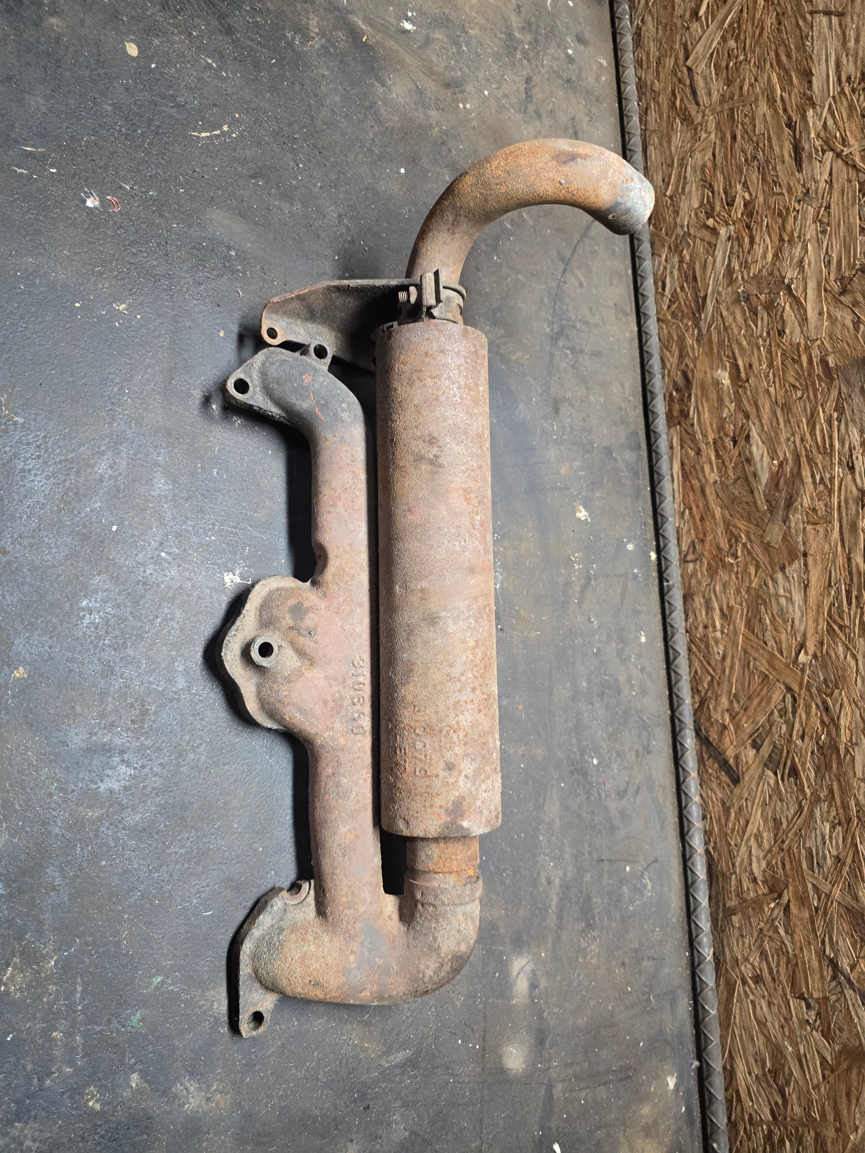Ford 901 Diesel Tractor Exhaust Manifold Antique Tractor