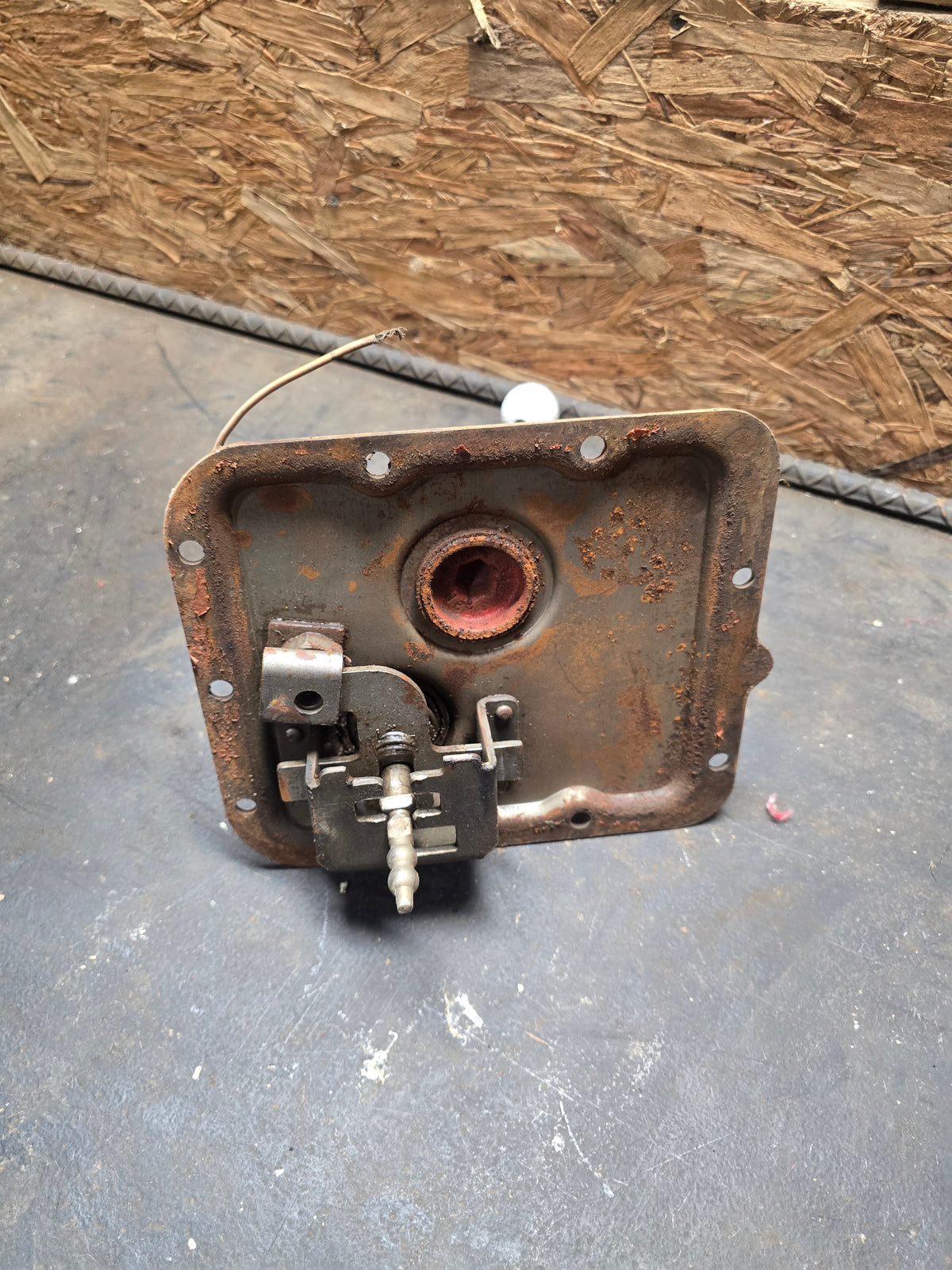 Ford 901 diesel shifter assembly