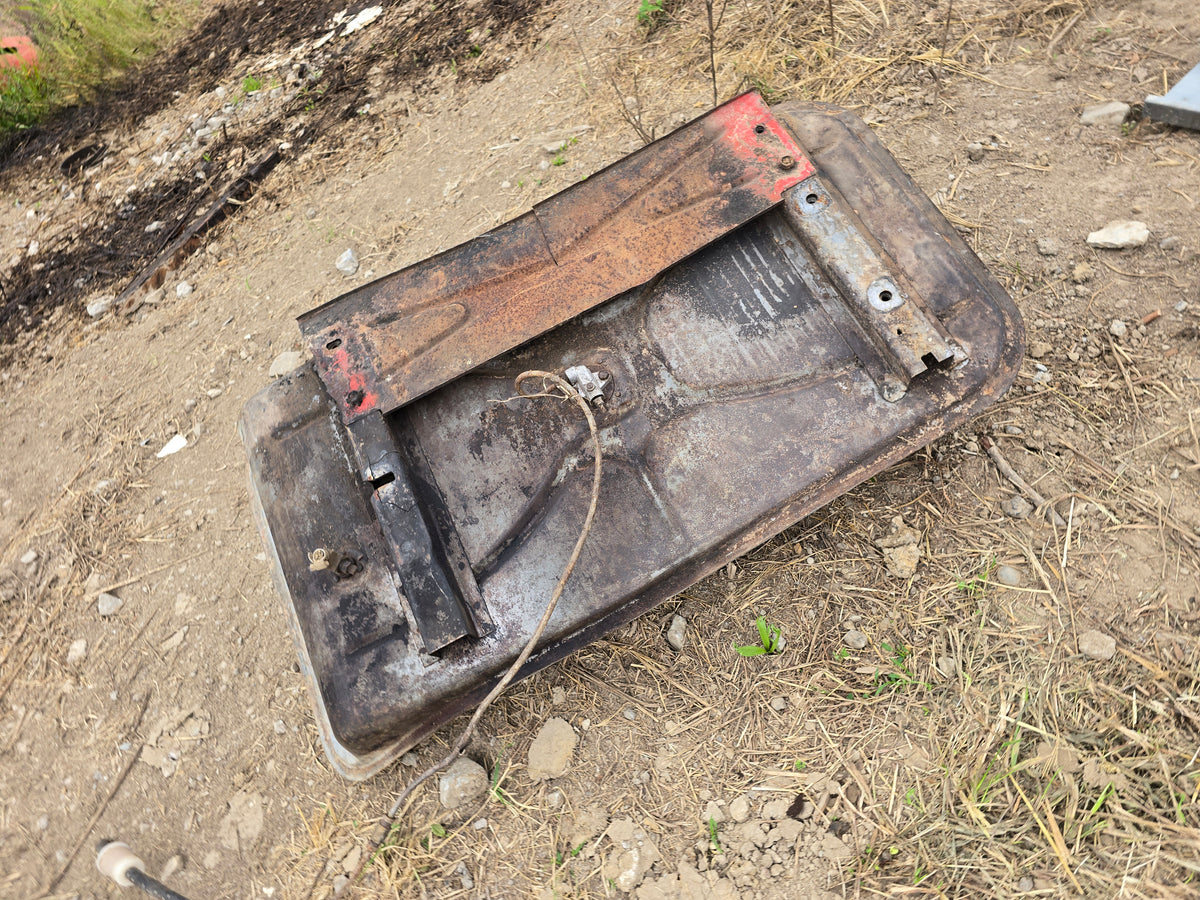 Ford 901 diesel fuel tank antique tractor