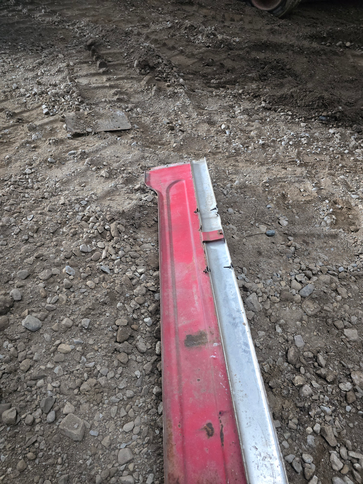 Massey Ferguson Super 90 left hood side panel